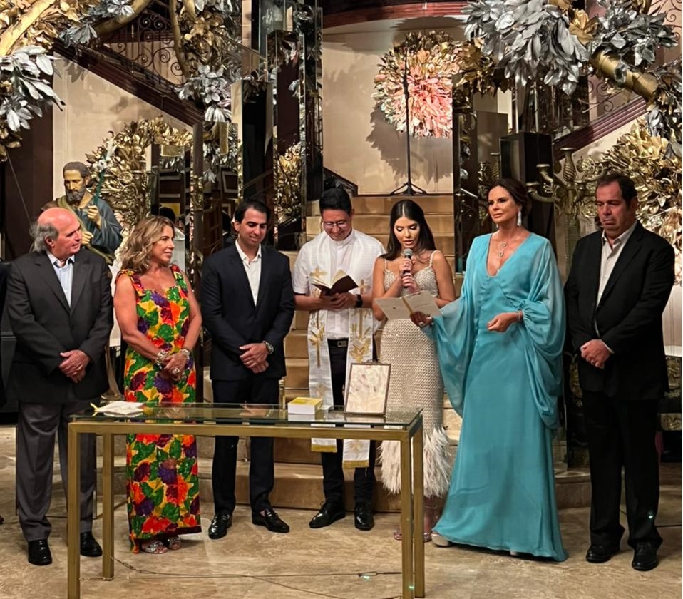 Fotos: Eugênio Carvalho Filho e Maria Victória Salomão oficializam noivado com elegante jantar em Brasília 