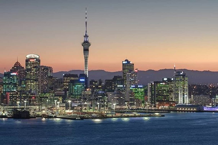 Nova Zelândia registra primeira morte por covid-19 em três meses