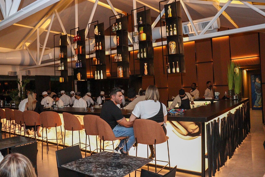 Restaurante Soho reabre na Marina com novo visual; veja fotos 