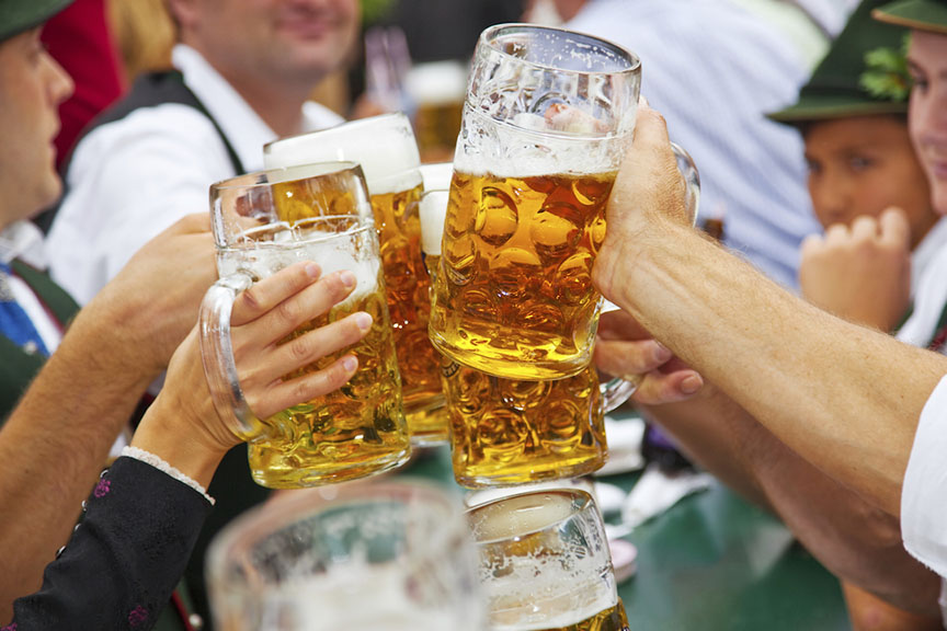 Oktoberfest Salvador terá gastronomia típica, shows e presença de cervejarias baianas