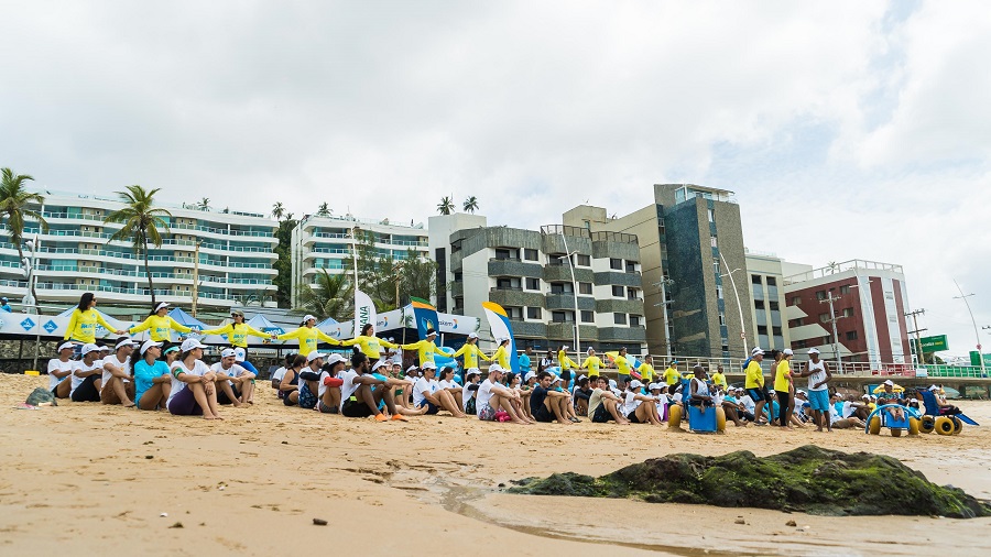 Stand Up movimentou o Para Praia em Ondina