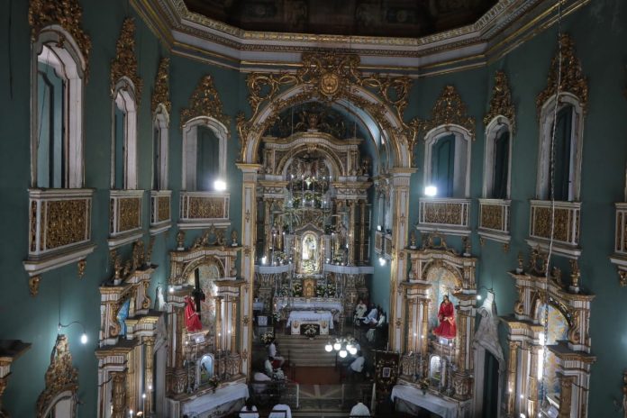 Igreja da Ordem Terceira do Carmo reabre espaço de peças sacras para visitantes