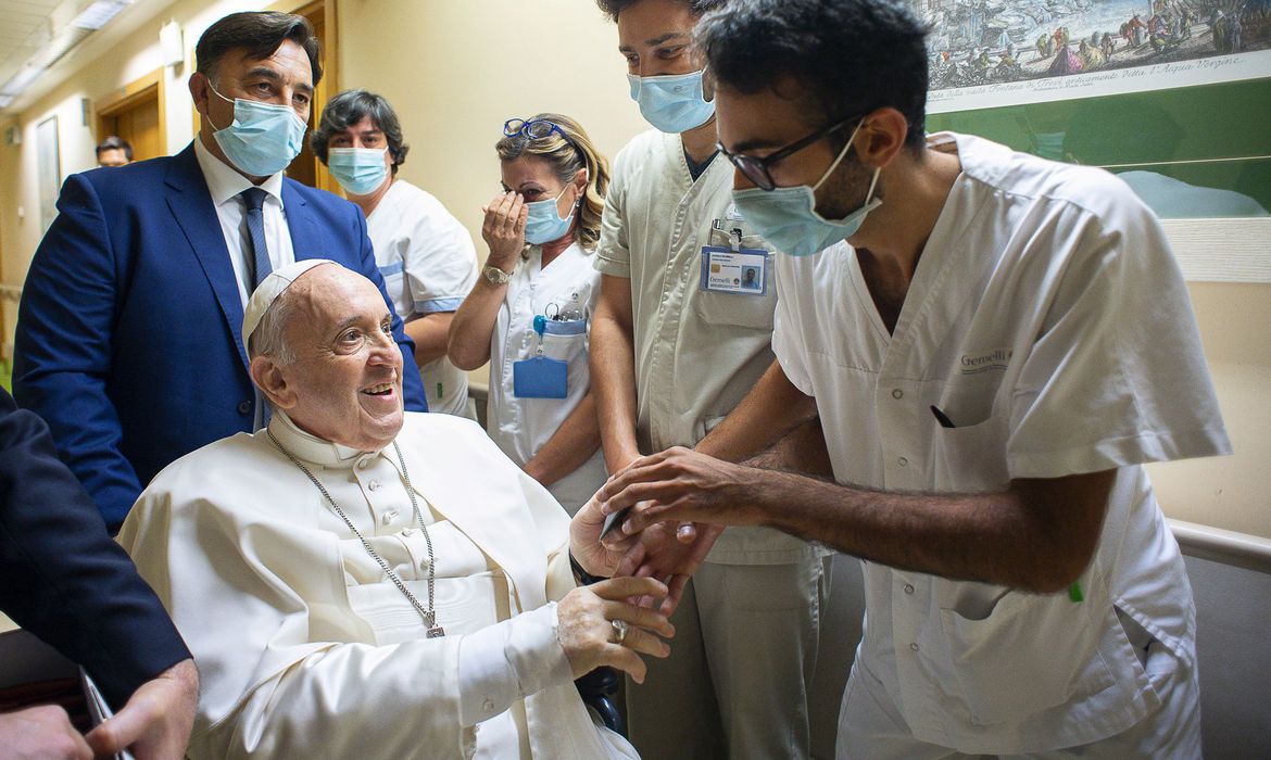 Papa Francisco agradece orações de fiéis por sua saúde