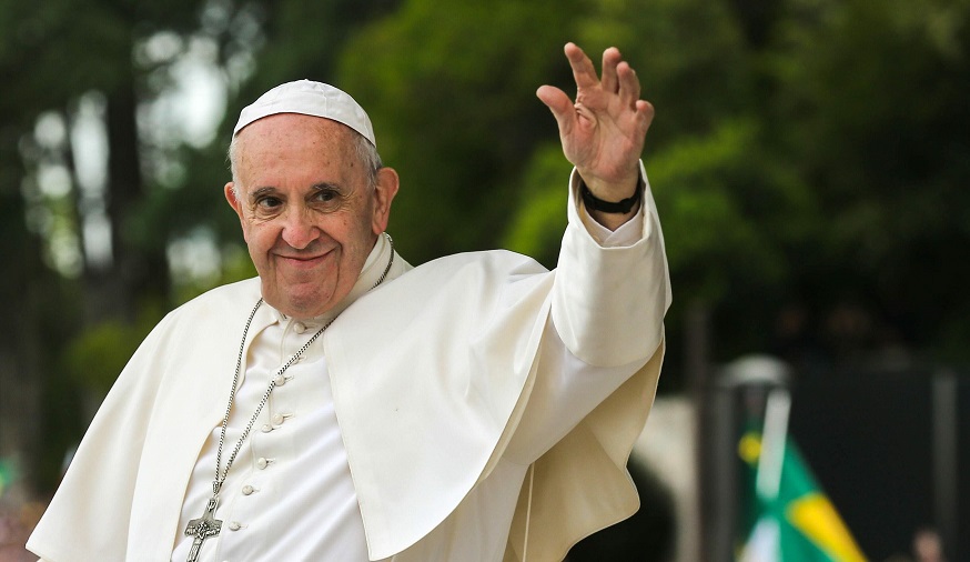 Papa Francisco tem boa recuperação após passar por cirurgia, informa o Vaticano
