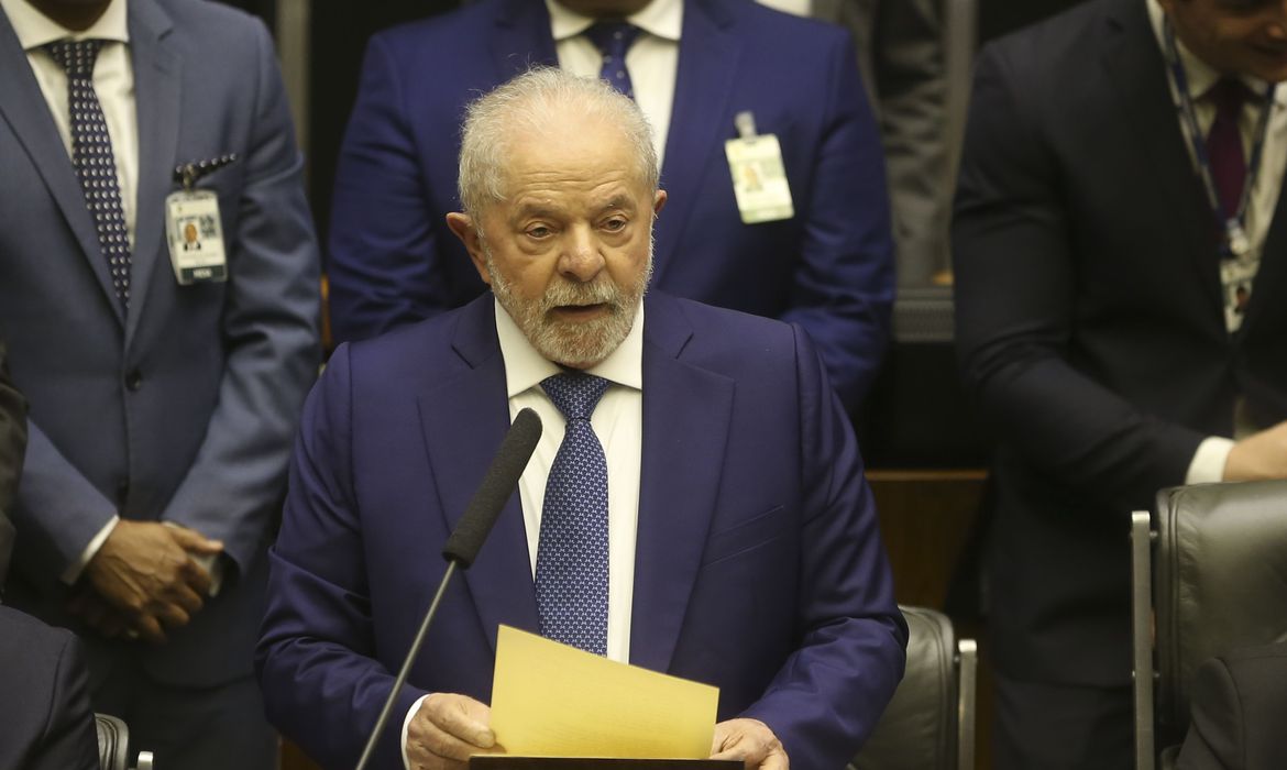 Lula fará reunião com todos os governadores ainda este mês; saiba a data e o motivo