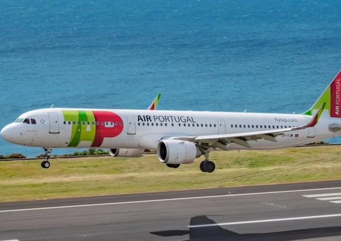 Governo português vai privatizar a companhia aérea TAP  