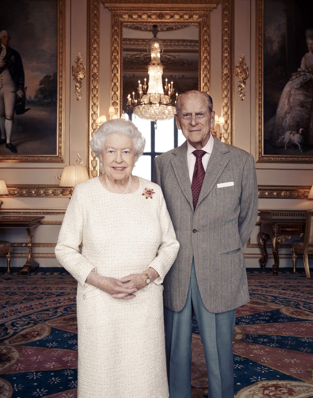 Rainha Elizabeth e príncipe Philip celebram 70 anos de casamento