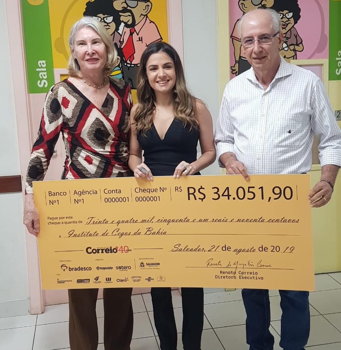 Renata de Magalhães Correia visita, por uma boa causa, o Instituto de Cegos da Bahia  