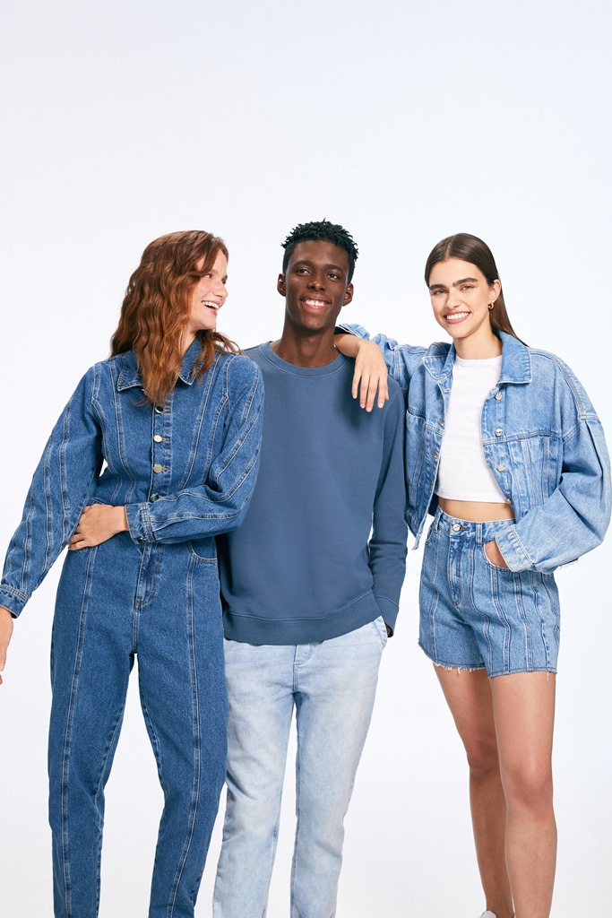 Renner lança coleção de jeans ajustáveis 