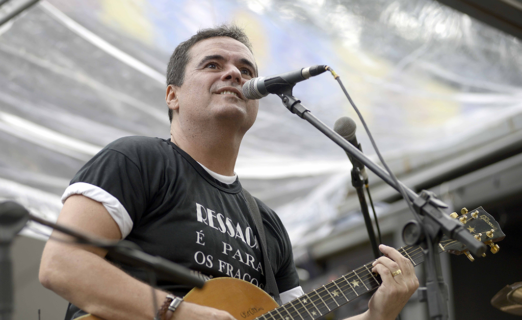 Ricardo Chaves canta Fábio Jr. em apresentação única no Amado