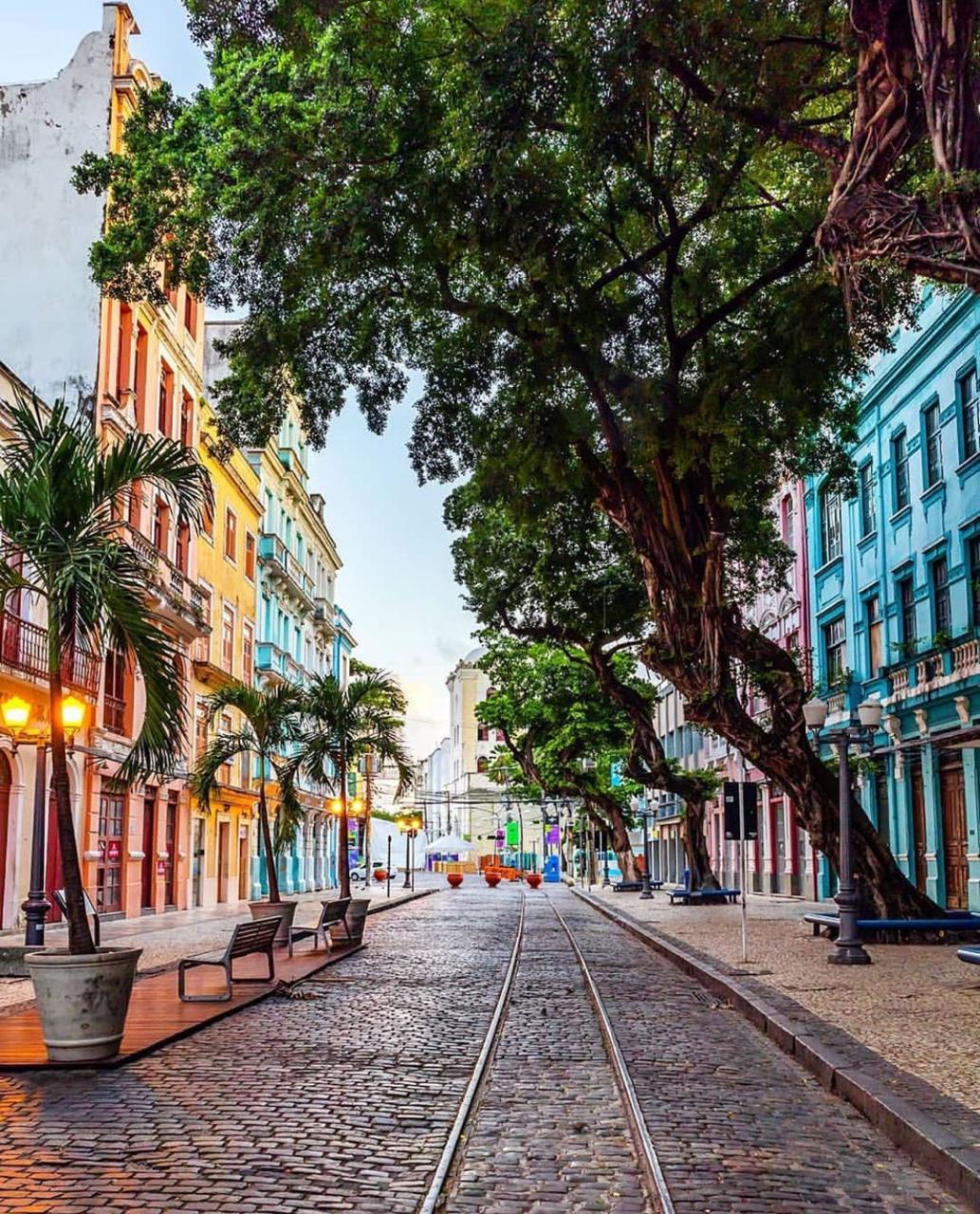 Rua do Bom Jesus, no Recife, é a terceira mais linda do mundo, diz revista internacional