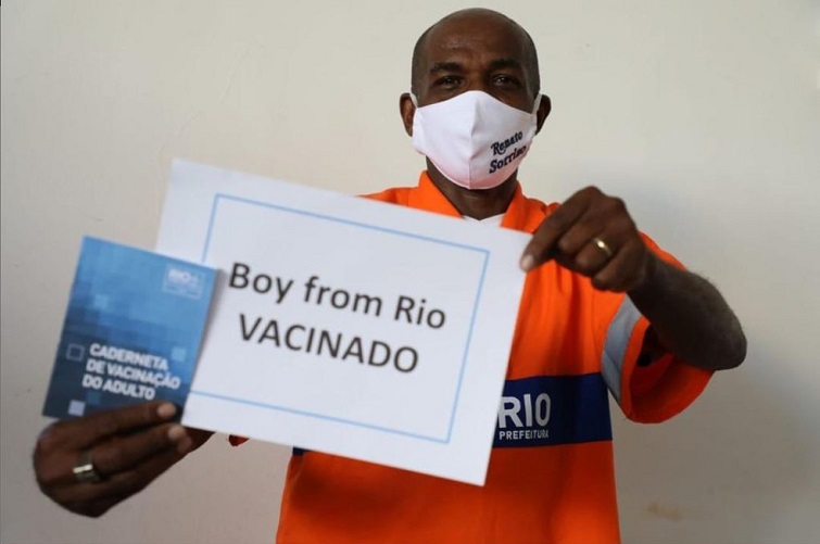 Renato Sorriso recebe primeira dose da vacina contra covid-19
