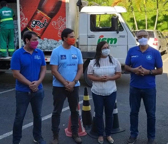 Salvador Solidária recebe doação de 12 mil unidades de chás gelados