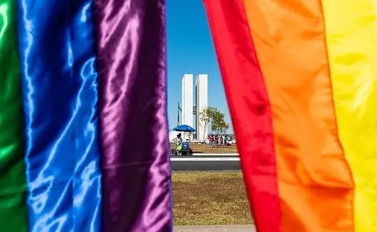 Supremo Tribunal Federal enquadra ofensas contra comunidade LGBTQIA+ como injúria racial