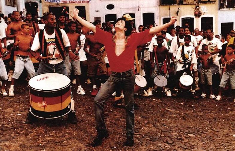 Clipe de Michael Jackson gravado no Pelourinho ganha nova versão