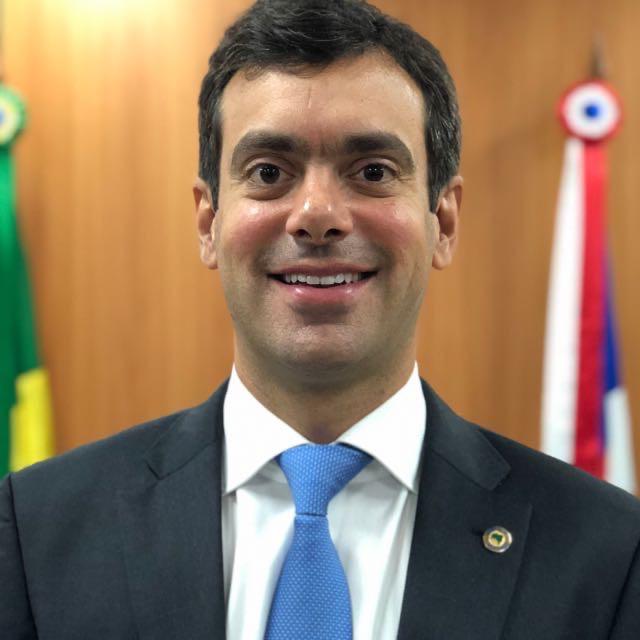 Tiago Correia repudia declarações do governador Rui Costa: "Precisa parar de se intrometer em assuntos da Assembleia"