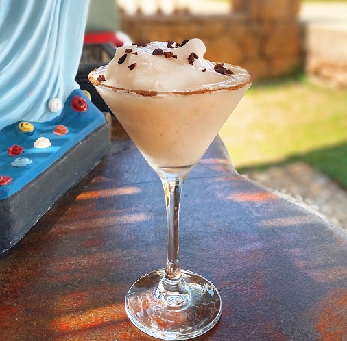Txai Resorts celebra aniversário com drink especial