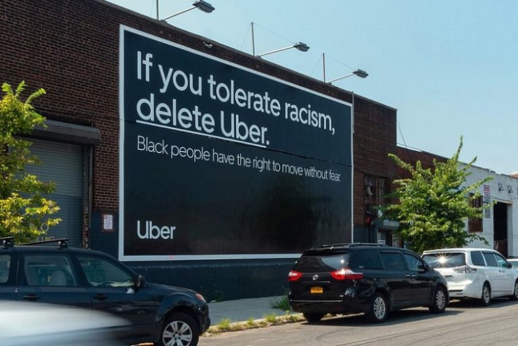 "Se você tolera o racismo, delete o Uber", avisa o aplicativo
