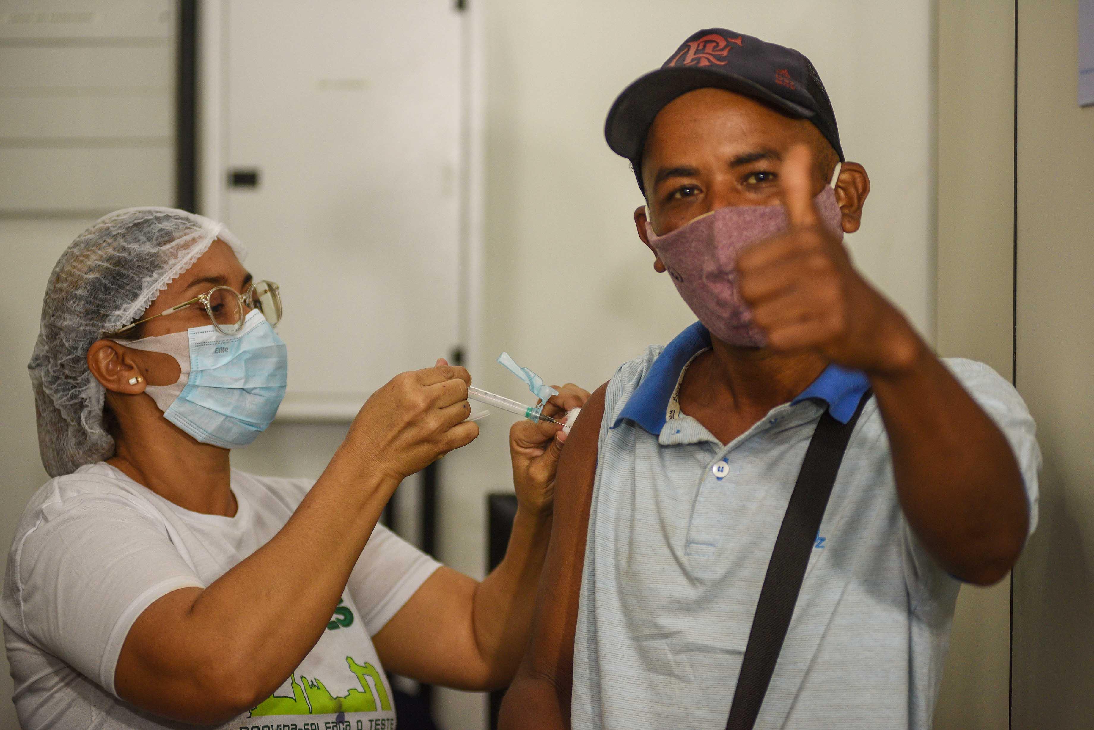 Salvador ultrapassa marca de 1,5 milhão de pessoas vacinadas contra Covid-19  