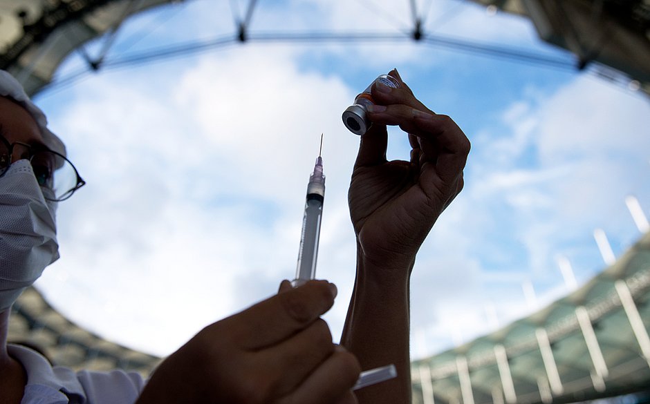 Salvador segue com mutirão da 1ª dose; pessoas a partir de 56 anos podem se vacinar