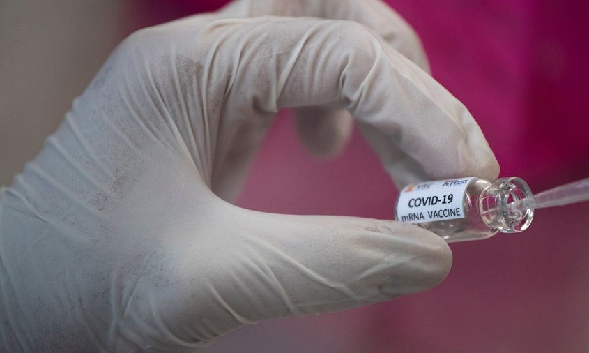 Ganhadores de Nobel pedem que vacinas para covid-19 sejam para todos