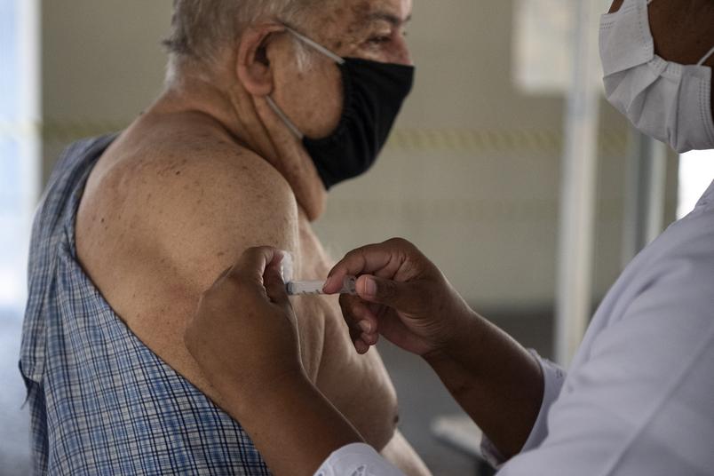 Brasil ultrapassa a marca de 20 milhões de pessoas vacinadas contra covid-19