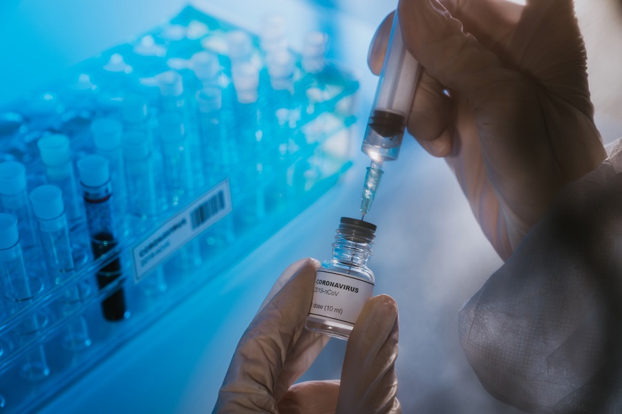 Sinovac anuncia 90% de sucesso em testes de vacina contra coronavírus