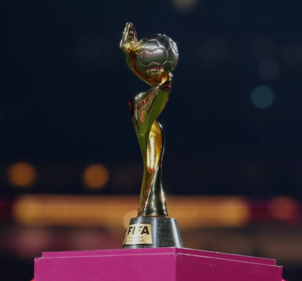 Salvador recebe delegação da Fifa para visita técnica mirando a Copa do Mundo de Futebol Feminino em 2027