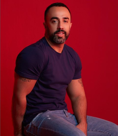 Yan Acioli apresenta linha de jeans para o público masculino