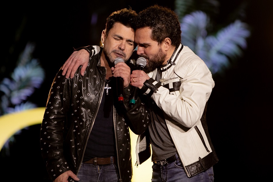 Zezé Di Camargo e Luciano celebram 30 anos de carreira e contam que 'É o Amor' foi inspirada em cantora baiana 