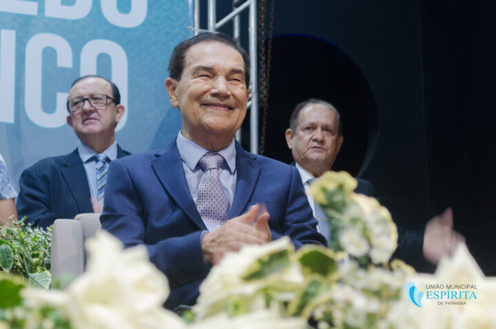 Líder espiritual Divaldo Franco celebra 98 anos nesta segunda-feira (5)