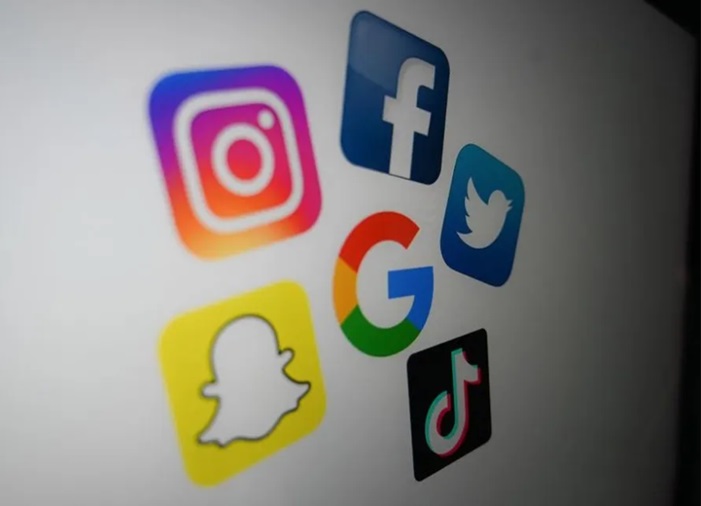 Lei que proíbe redes sociais para menores de 14 anos é aprovada na Flórida