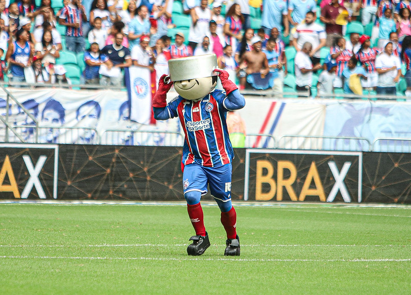 Bahia faz homenagem a Ziraldo na final do Campeonato Baiano