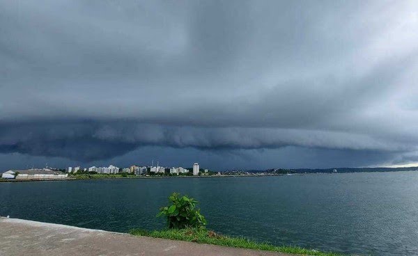 Cidade baiana registra o segundo maior acumulado de chuvas do país em 24h