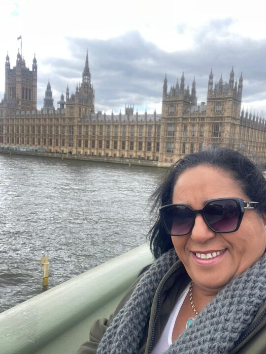 Nara Amaral viaja à Europa antes de concluir reforma e ampliação de restaurante em Salvador