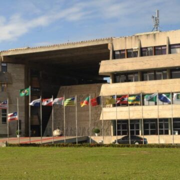 Governo da Bahia envia à ALBA proposta para reestruturar carreiras do funcionalismo público
