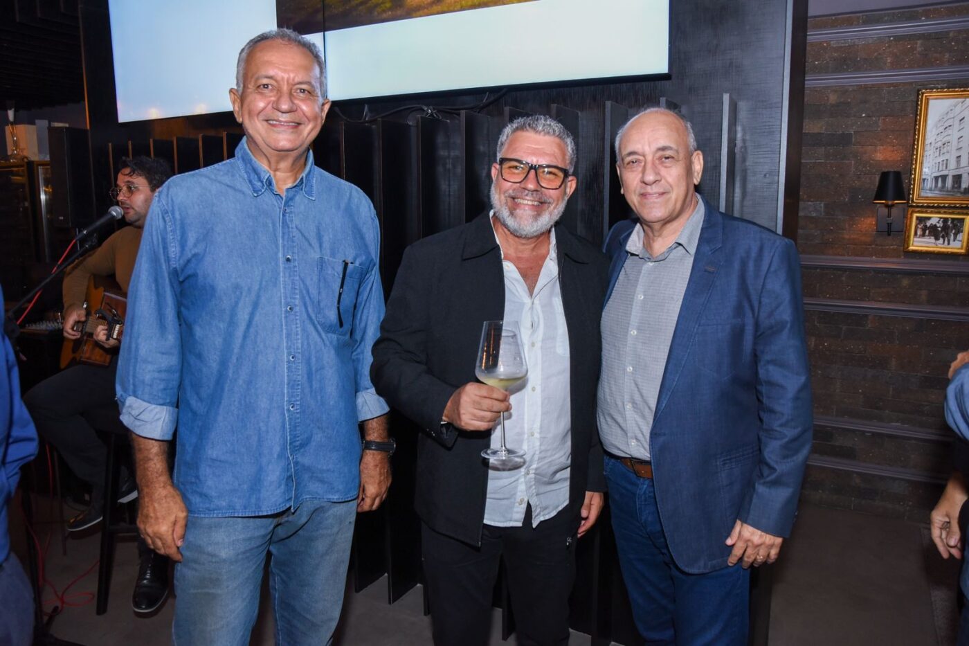 Manoel Teixeira, Carlos Santos e Marcos Figueiredo