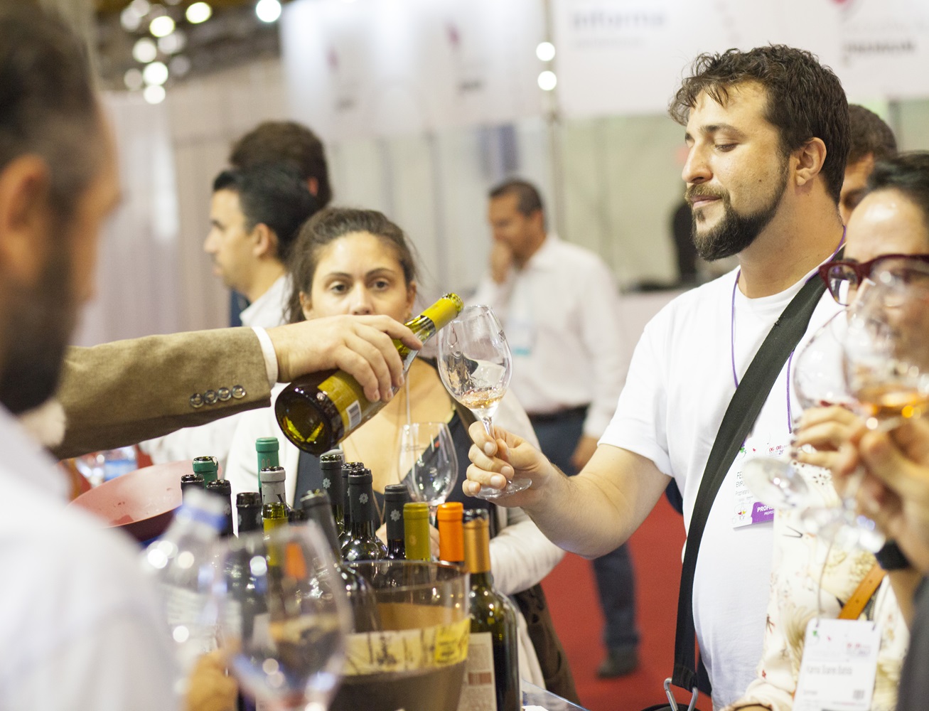 Chefs como Vini Figueira antecipam experiência da 10ª edição do Bahia Vinho Show; entenda