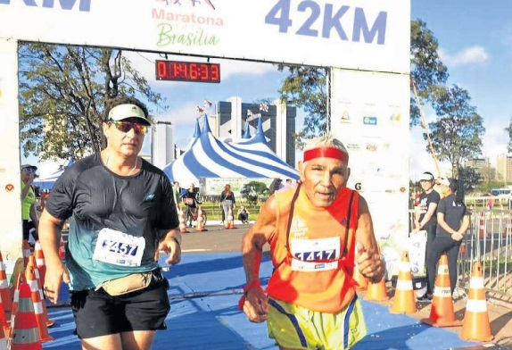 Baiano de 92 anos se destaca em Maratona de Brasília