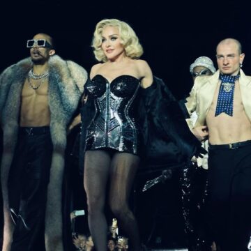 Equipe de Madonna curte dia de folga no Rio e mostra bastidores de show; confira