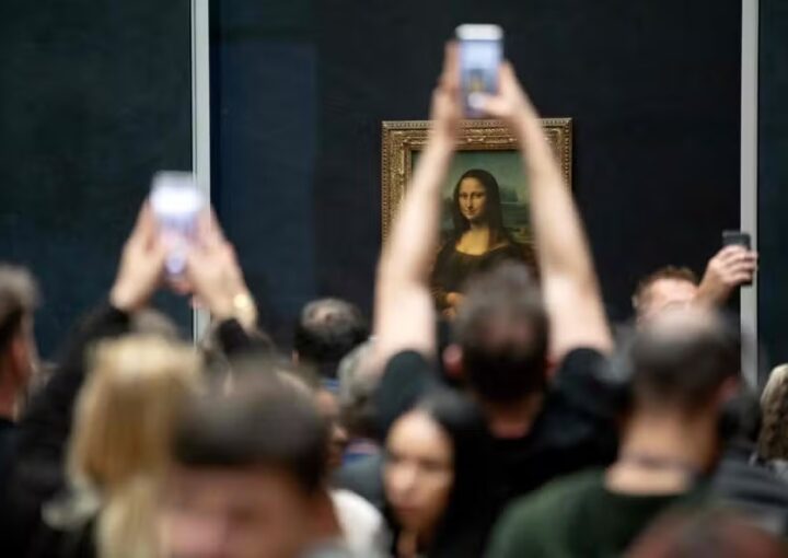 Mona Lisa pode ganhar sala exclusiva no Museu do Louvre, em Paris; entenda
