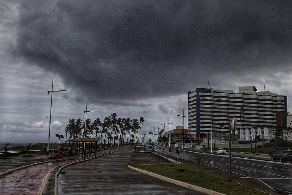 Vai chover em Salvador no fim de semana? Veja como fica a previsão do tempo