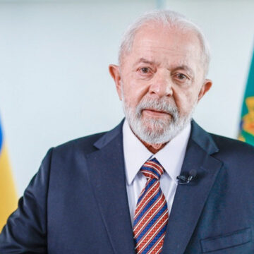 Em mensagem do Dia das Mães, Lula se solidariza com vítimas das chuvas no RS: ‘vocês não estão sozinhas’
