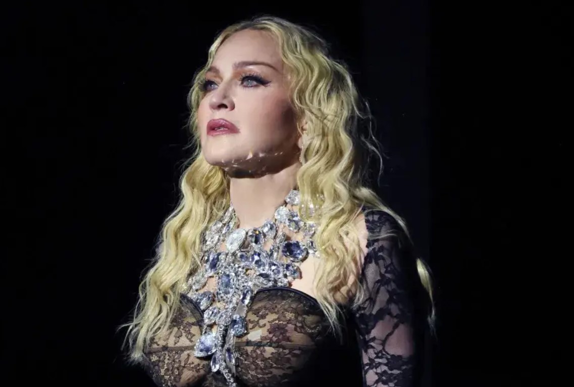 Embarcações cobram até R$ 29 mil como área vip do show de Madonna, no Rio