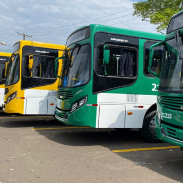 Rodoviários decidem atrasar saída de ônibus das garagens nesta terça (30)