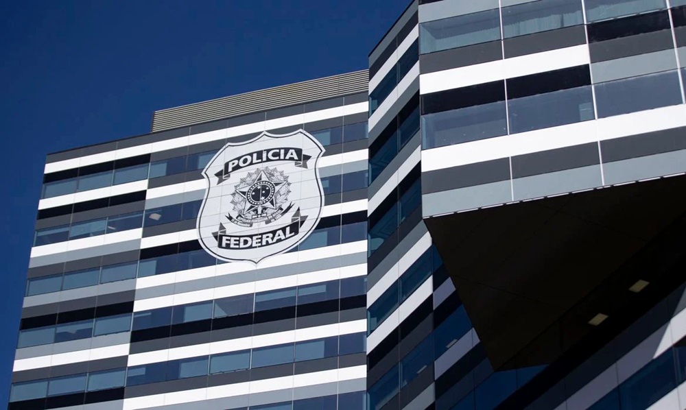 Polícia Federal prende em Feira de Santana hacker suspeito de ser responsável pelo maior vazamento de dados do Brasil