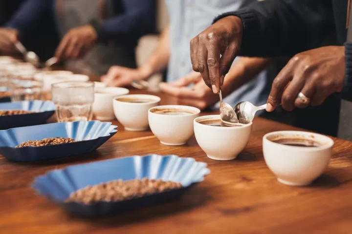 Shopping em Salvador reúne mais de 20 cafeterias e promove festival de sabores e harmonização; conheça o Café Week