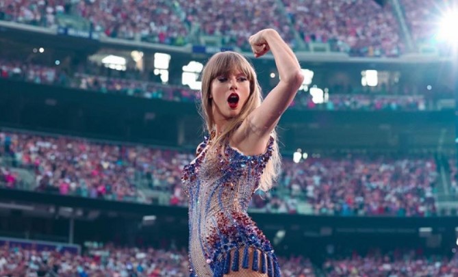 Álbum de Taylor Swift bate recorde e alcança um bilhão de streams em menos de uma semana