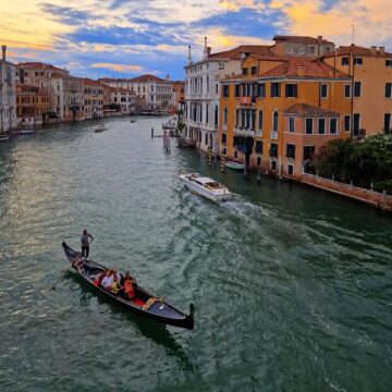Veneza, na Itália, começa a cobrar taxa de entrada. Saiba o valor