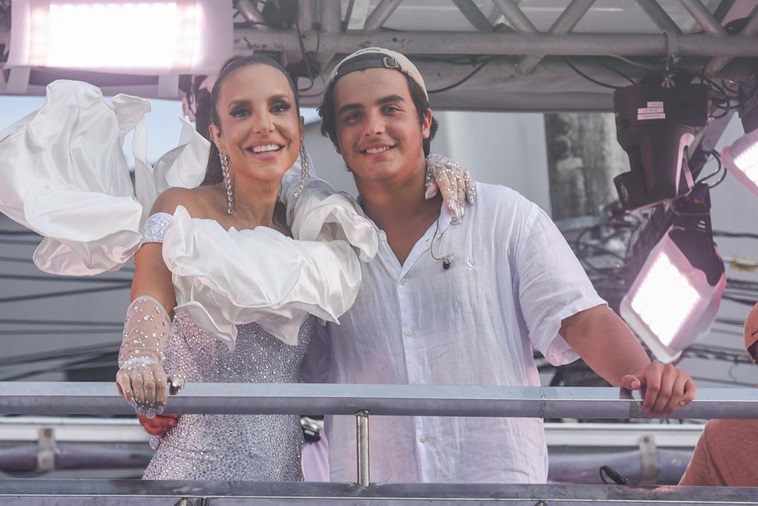 Filho de Ivete Sangalo, Marcelo Cady faz mistério sobre parceria musical com a mãe: ‘Vamos ver’